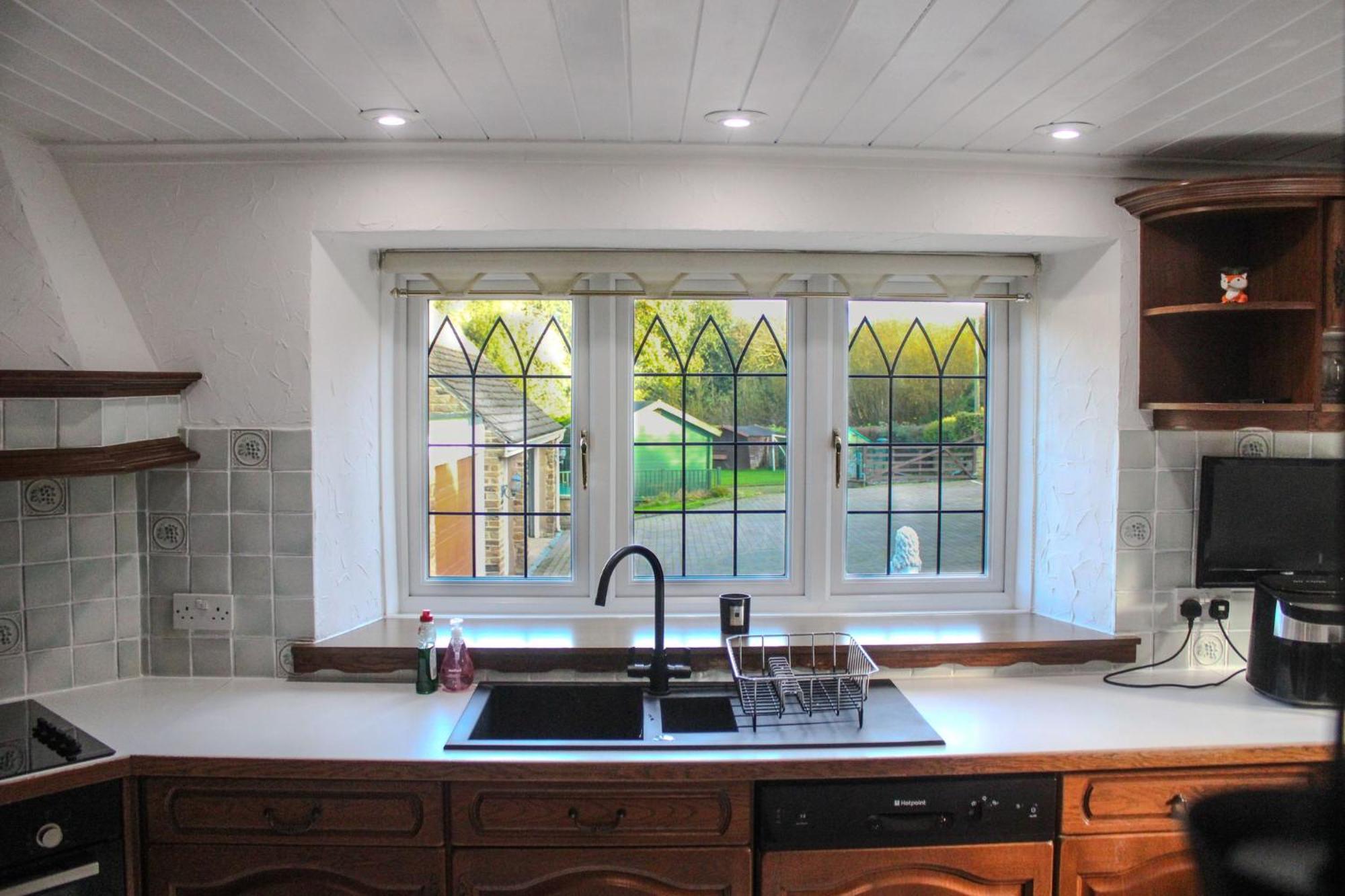 Rural Retreat With Hot Tub, Fire Pit & Games Sheffield